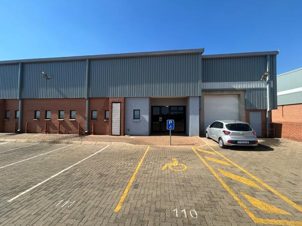 675 m² Industrial space