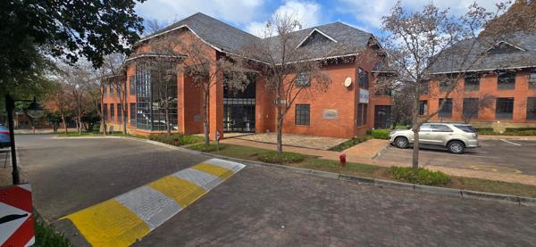 498 m² Commercial space