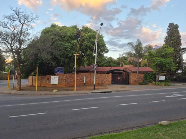 9 Bedroom House