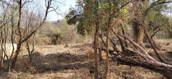 1 058 m² Land