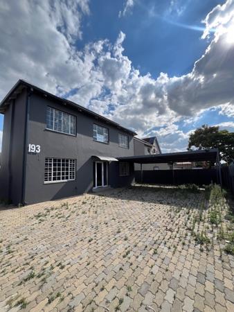 7 Bedroom House