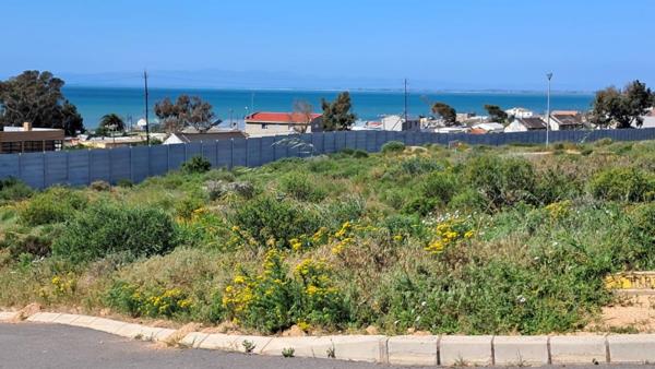 297 m² Land