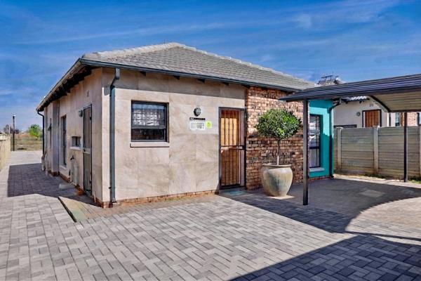 2 Bedroom Simplex
