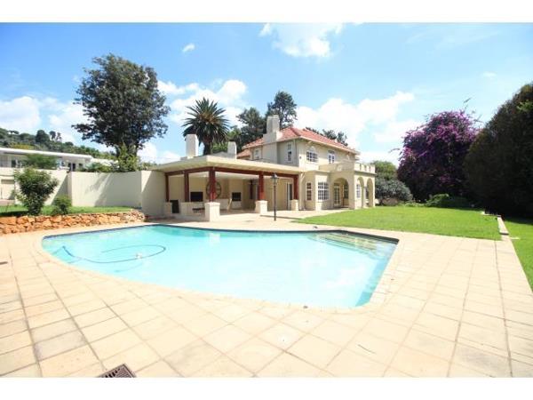 5 Bedroom House