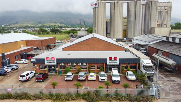 1 136 m² Industrial space