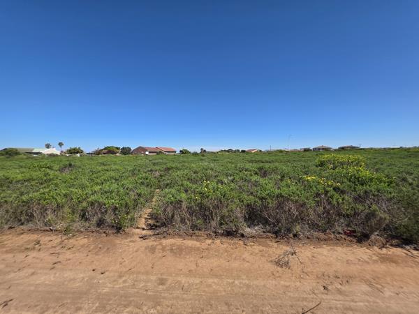700 m² Land