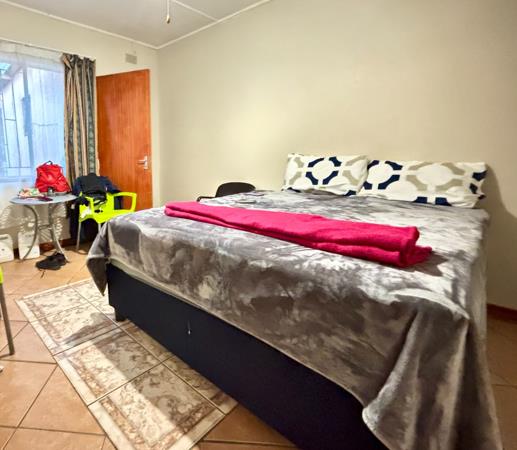 1 Bedroom House
