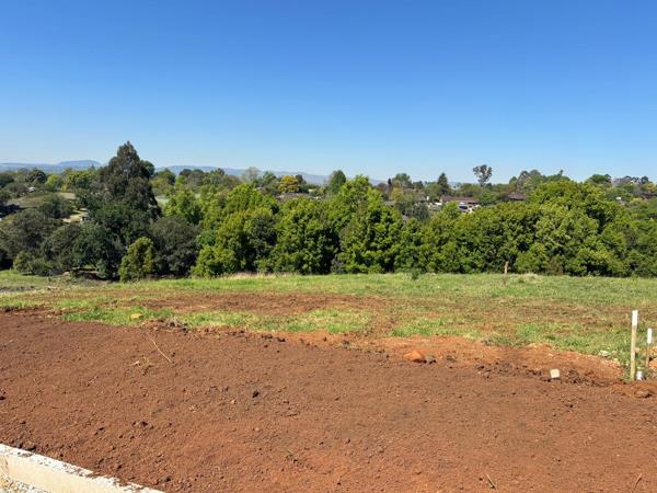 808 m² Land