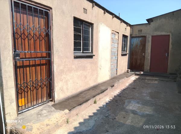 2 Bedroom House