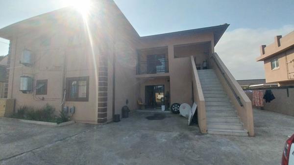 12 Bedroom House