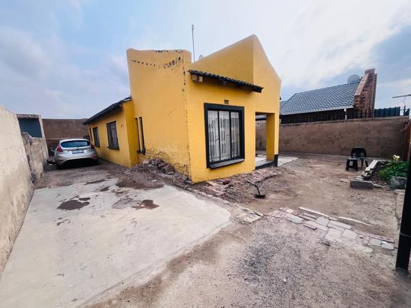 2 Bedroom House