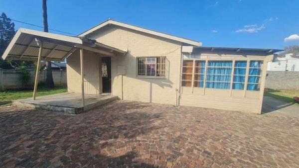 2 Bedroom House