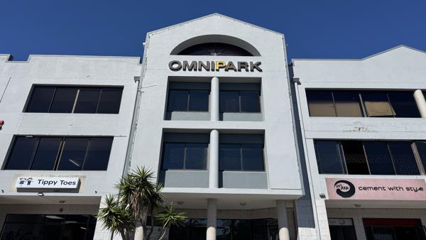 274 m² Commercial space