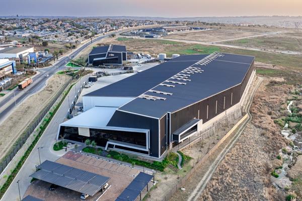 11 147 m² Industrial space