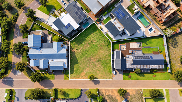 826 m² Land