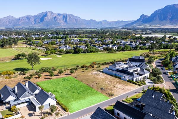 1 317 m² Land