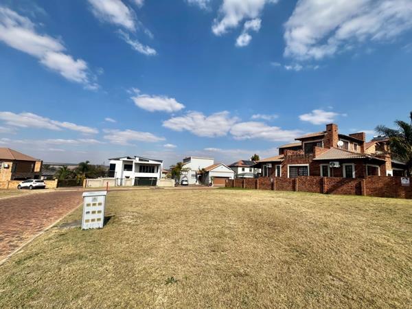 424 m² Land