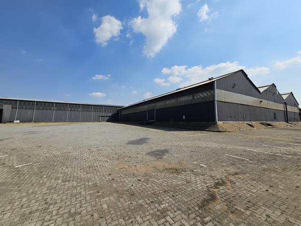 2 602 m² Industrial space