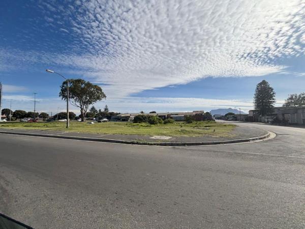 1 486 m² Land