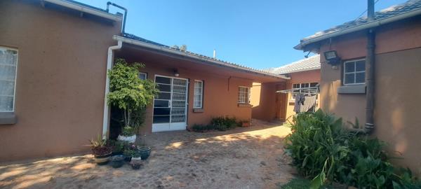 1 Bedroom House