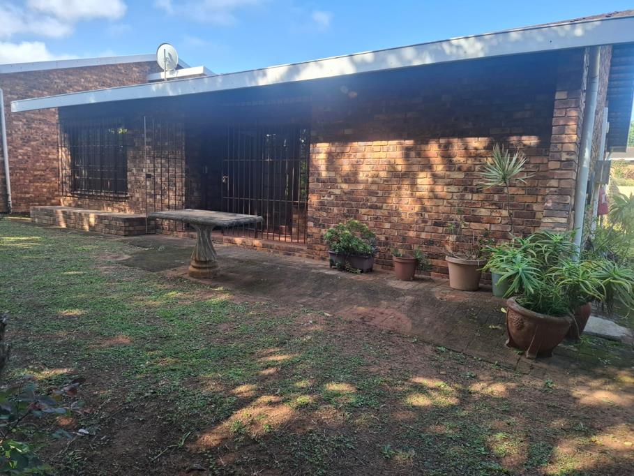 2 Bedroom Simplex