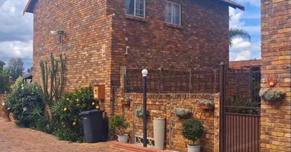 2 Bedroom Townhouse
