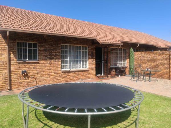 3 Bedroom Townhouse