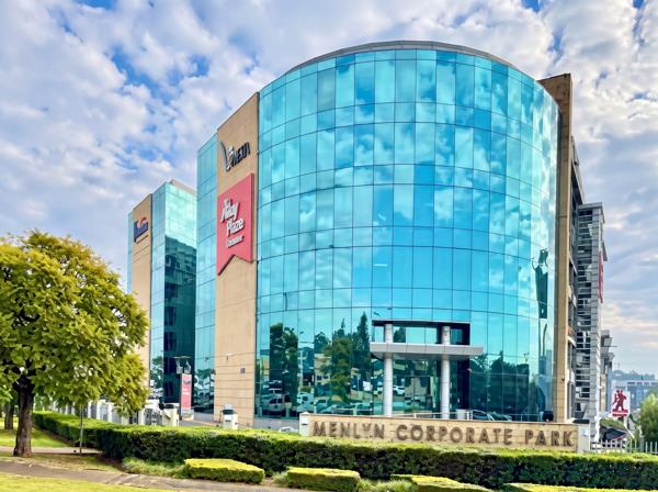 212 m² Office Space