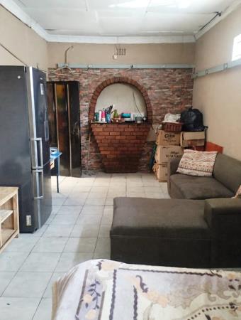 1 Bedroom House