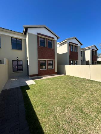 3 Bedroom Townhouse