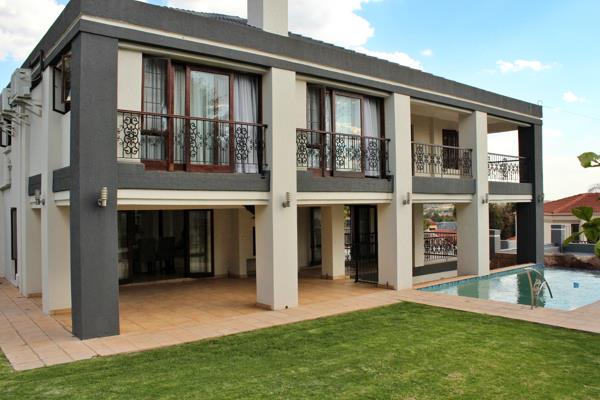 5 Bedroom House