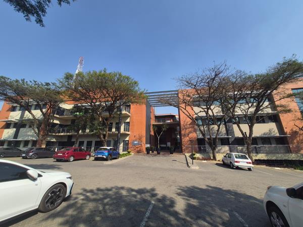 157 m² Commercial space