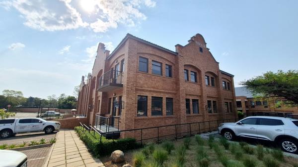 81.4 m² Commercial space