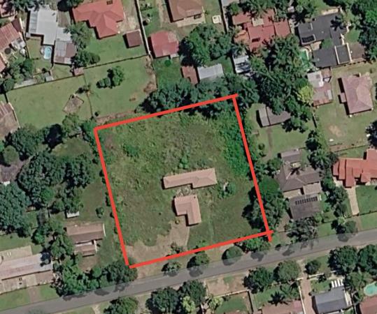 5 710 m² Land