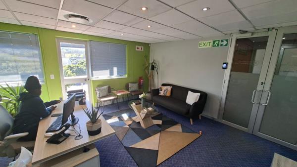 332 m² Commercial space