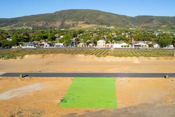 489 m² Land