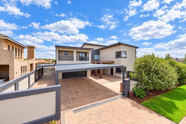 6 Bedroom House
