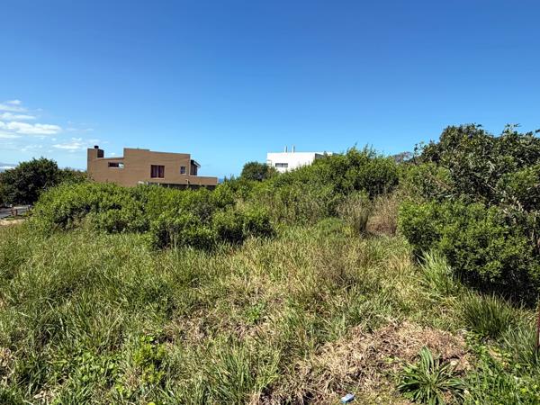 732 m² Land