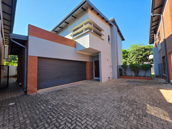4 Bedroom Townhouse