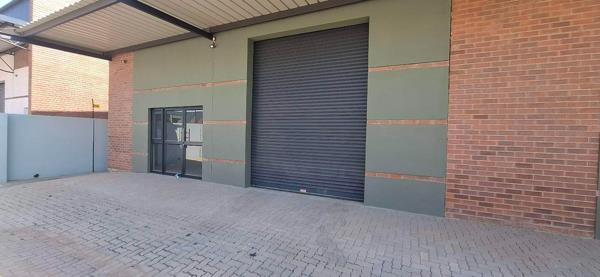 275 m² Commercial space