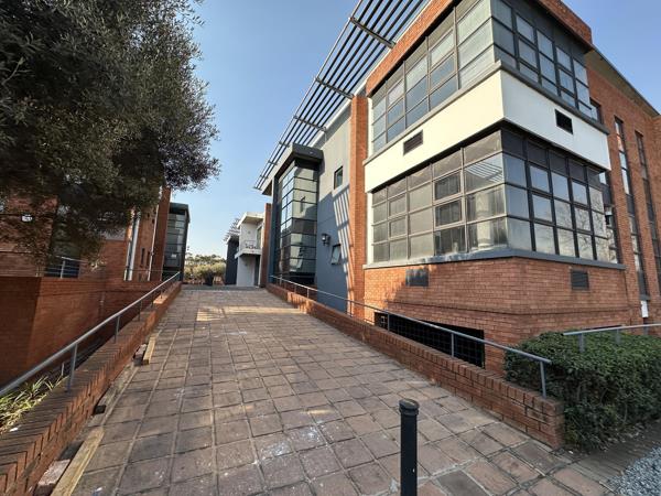 130.7 m² Commercial space