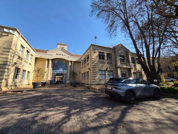 174 m² Commercial space