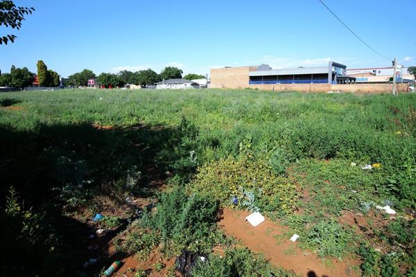 6 809 m² Land