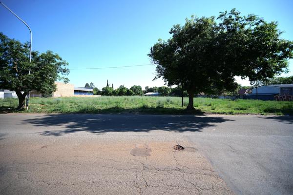 6 809 m² Land