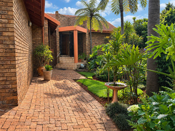 3 Bedroom Simplex