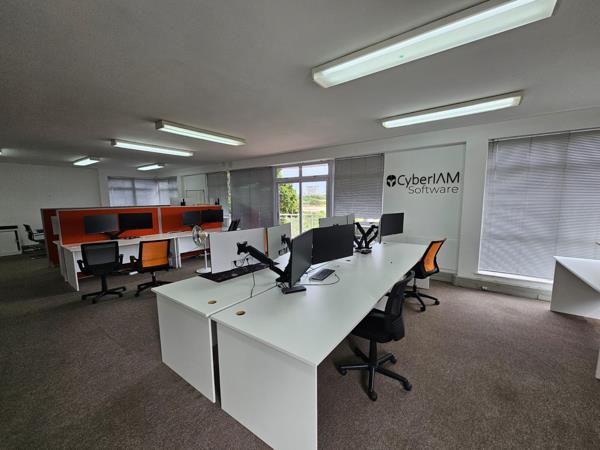 560 m² Commercial space
