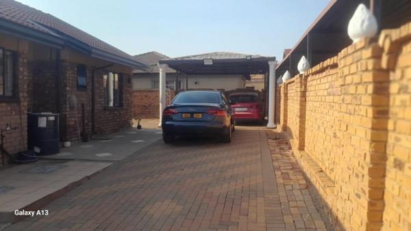 3 Bedroom Townhouse