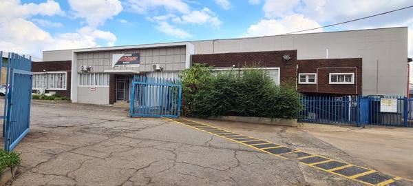 3 876 m² Industrial space