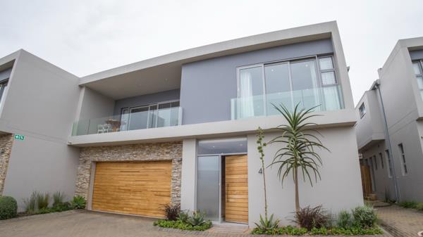 4 Bedroom Townhouse