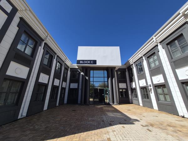 135 m² Commercial space